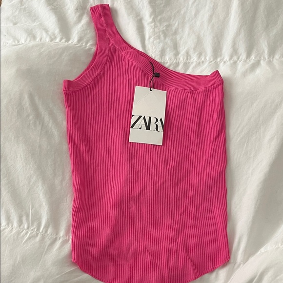 Zara Tops - Zara Vibrant Pink One-Shoulder Tank Top